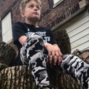 Meet your Posher, Kenneth